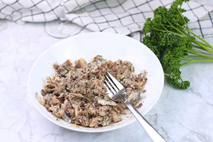 Sardines mashed