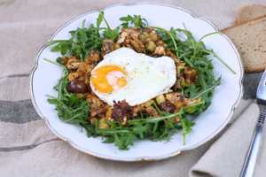 Fisherman's eggs, baked eggs with a sardine sauce